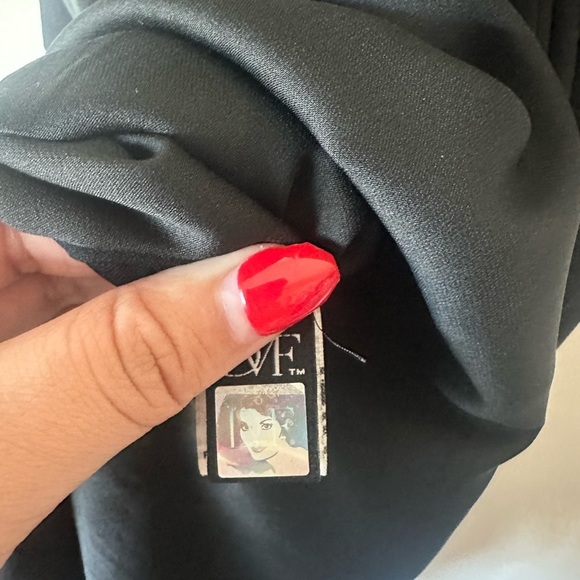 LIKE NEW Diane Von Furstenberg Black Silk Mini Strappy Dress Size 6 - Picture 6 of 7